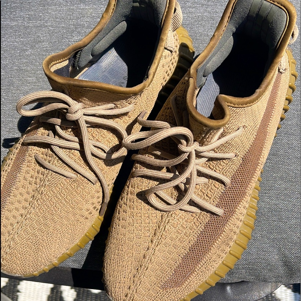 Yeezy boost earth color